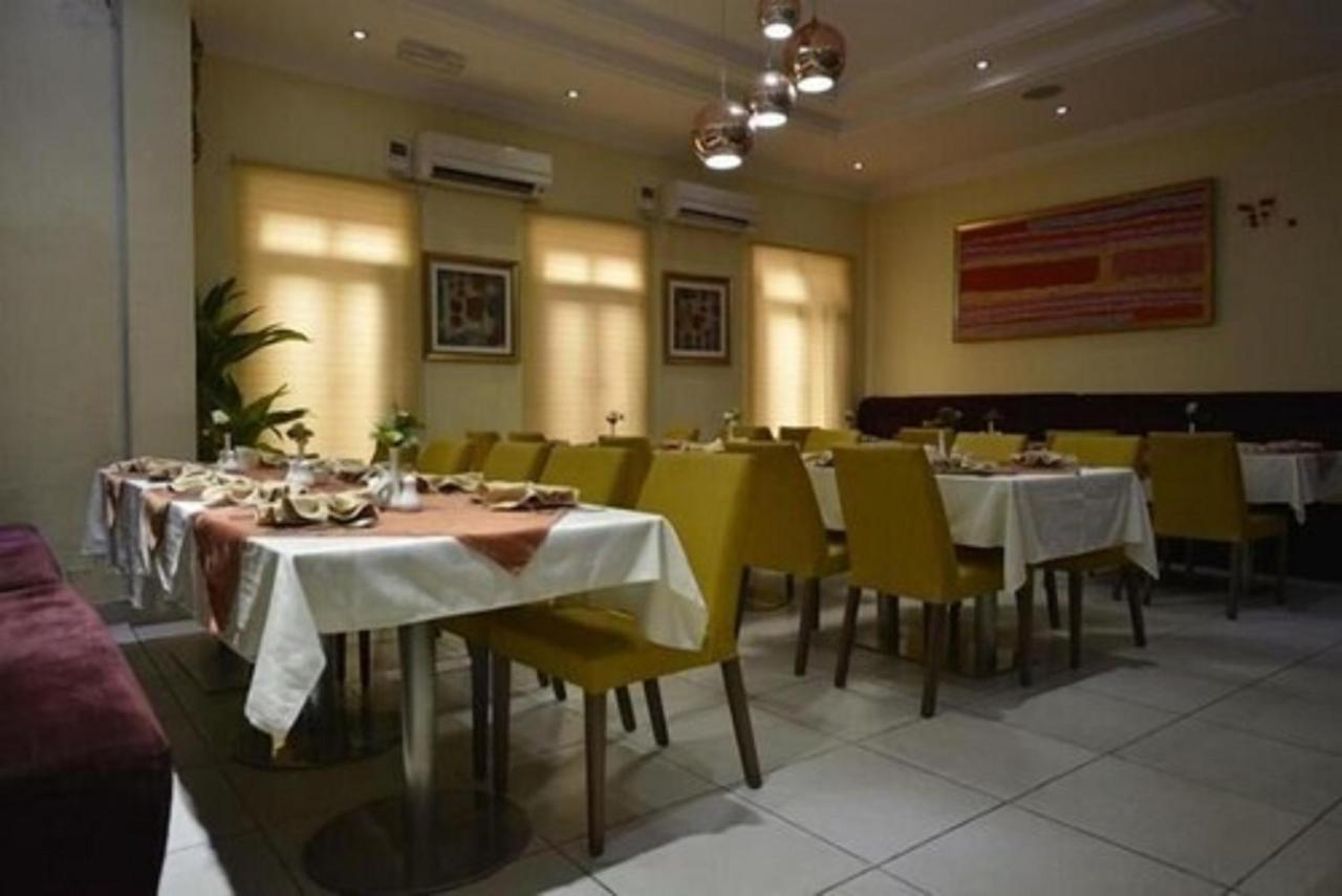 Palazzo Dumont Hotel Ikuata Zewnętrze zdjęcie