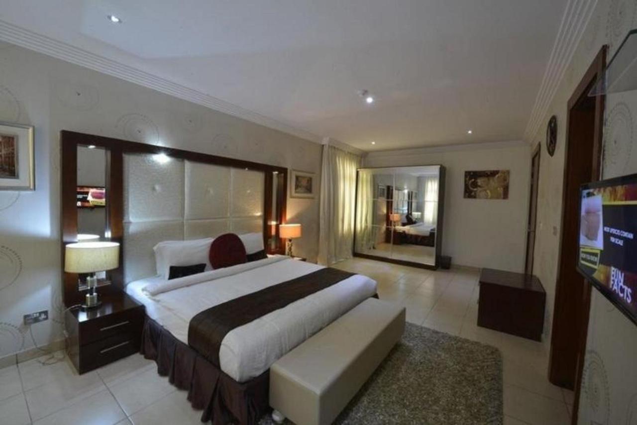 Palazzo Dumont Hotel Ikuata Zewnętrze zdjęcie